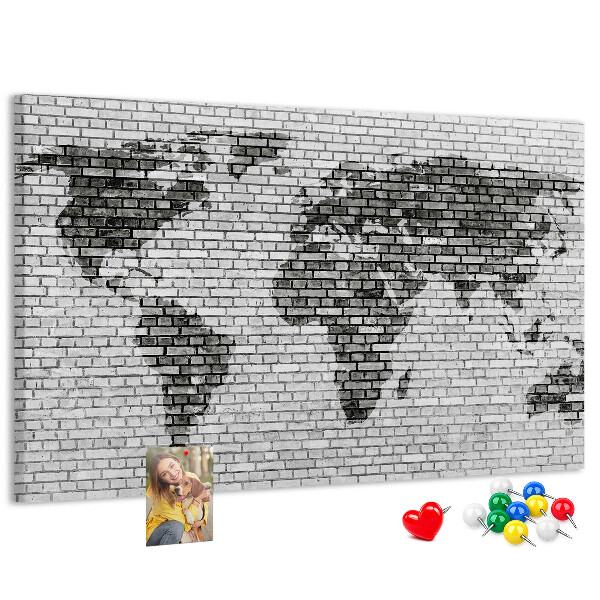 Tableau en liège Carte du monde sur un mur de briques
