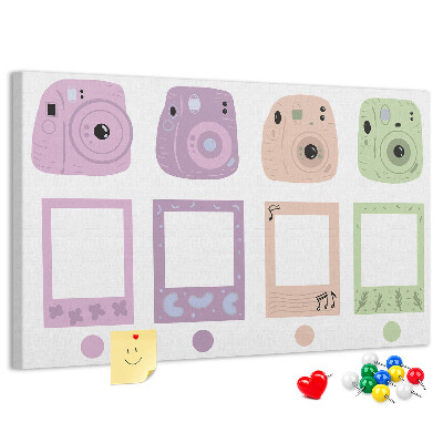 Tableau de liège appareils photo colorés aux teintes pastel