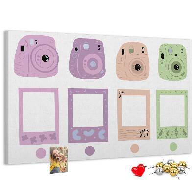 Tableau de liège appareils photo colorés aux teintes pastel
