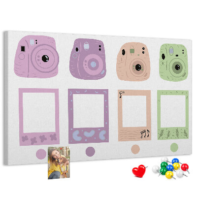 Tableau de liège appareils photo colorés aux teintes pastel