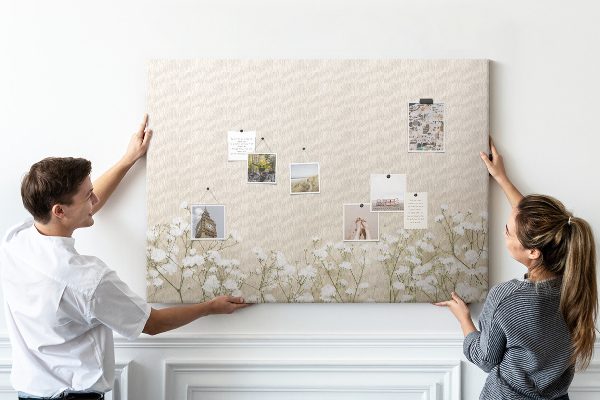 Tableau de liège Fleurs délicates sur fond neutre