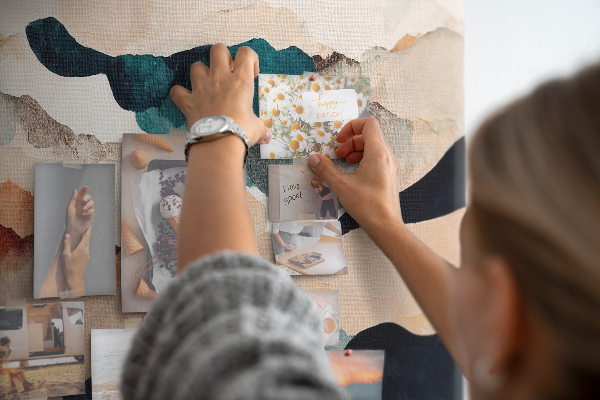 Tableau affichage liège Nuages abstraits aux couleurs atténuées