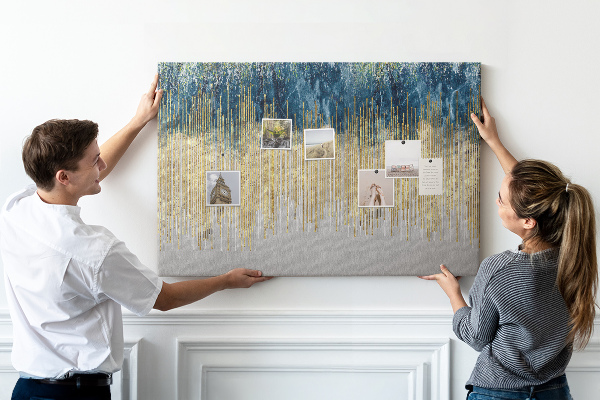 Tableau de liège Motif abstrait avec des lignes verticales dorées