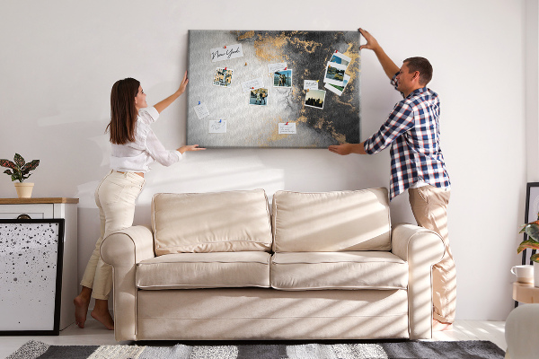 Tableau affichage liège Une abstraction élégante dans des nuances de noir.