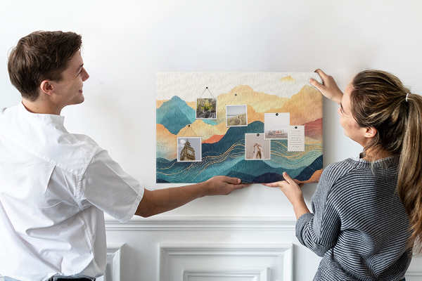 Tableau en liège Montagnes abstraites aux teintes pastel