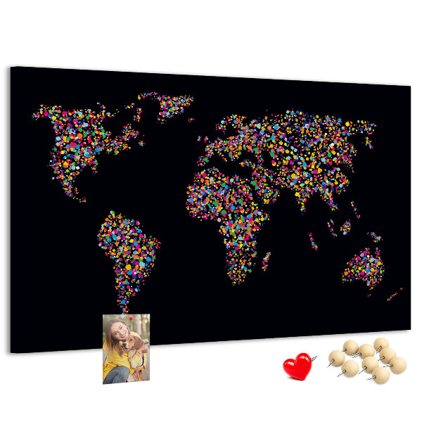 Tableau affichage liège Carte du monde colorée avec des cœurs