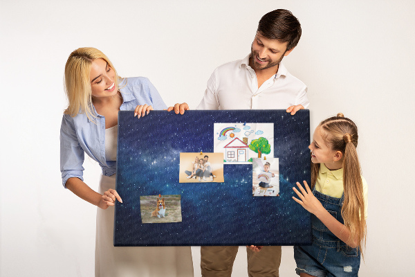 Tableau en liège L'espace cosmique avec des étoiles scintillantes