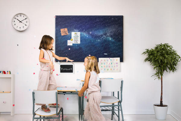 Tableau en liège L'espace cosmique avec des étoiles scintillantes