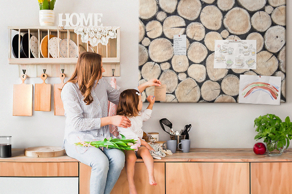 Tableau affichage liège Cercles en bois naturel en arrière-plan