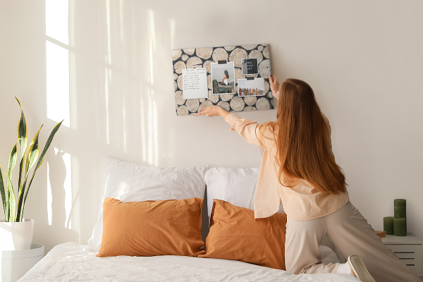 Tableau affichage liège Cercles en bois naturel en arrière-plan