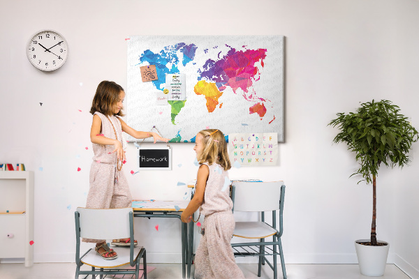 Tableau affichage liège Carte du monde polygonale colorée