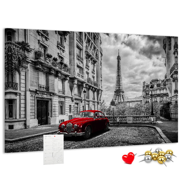 Tableau de liège Une voiture rouge avec Paris en arrière-plan