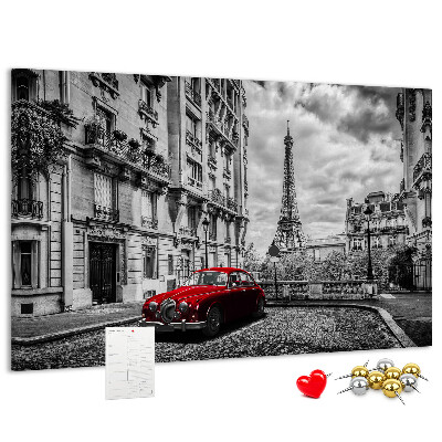 Tableau de liège Une voiture rouge avec Paris en arrière-plan