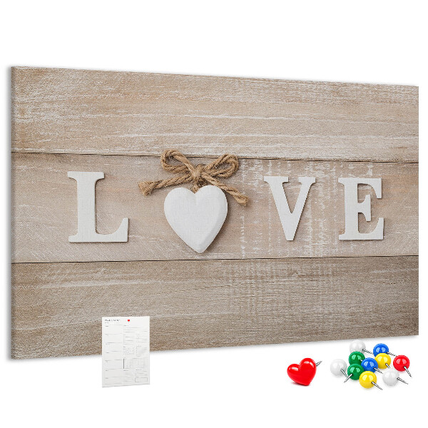 Tableau en liège L'amour exprimé dans des lettres en forme de cœur en bois