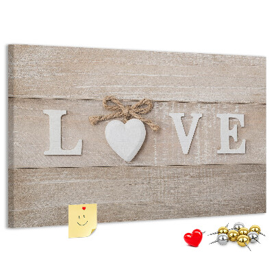 Tableau en liège L'amour exprimé dans des lettres en forme de cœur en bois