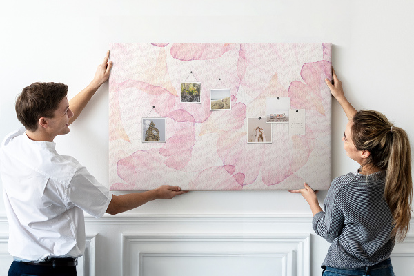 Tableau de liège Pétales délicats aux teintes pastel