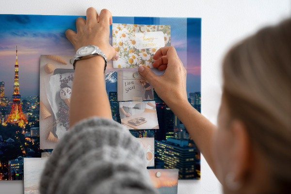 Tableau magnétique mural La ville la nuit