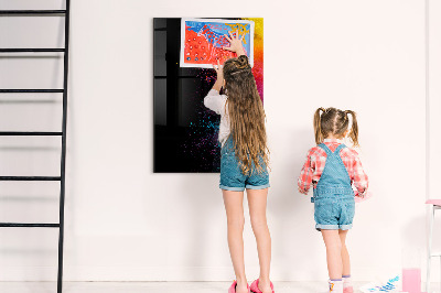 Tableau magnétique effaçable Un tableau coloré pour présenter des photos