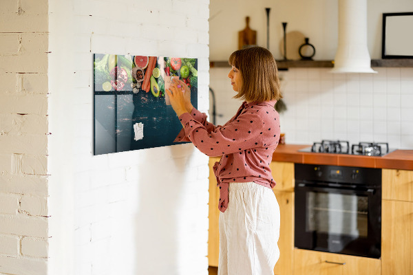 Tableau magnétique effaçable Inspirations culinaires colorées sur le mur