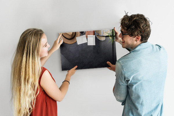 Tableau magnétique effaçable Une boîte pour les souvenirs et les notes