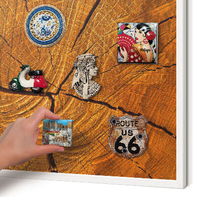 Tableau mural pour aimants dans un cadre noir Grain de bois