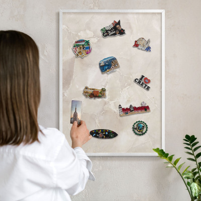 Tableau mural pour aimants dans un cadre noir Marbre beige