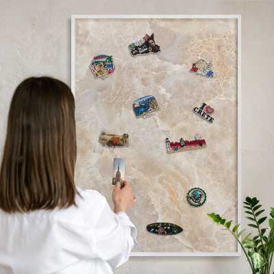 Tableau mural pour aimants dans un cadre noir Marbre crème