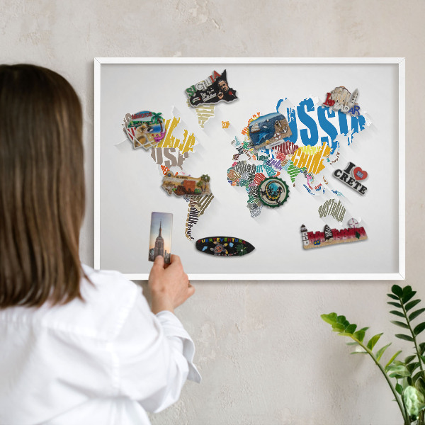 Tableau mural pour aimants dans un cadre noir Carte des couleurs