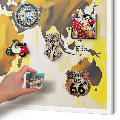 Tableau mural pour aimants dans un cadre noir Carte du monde