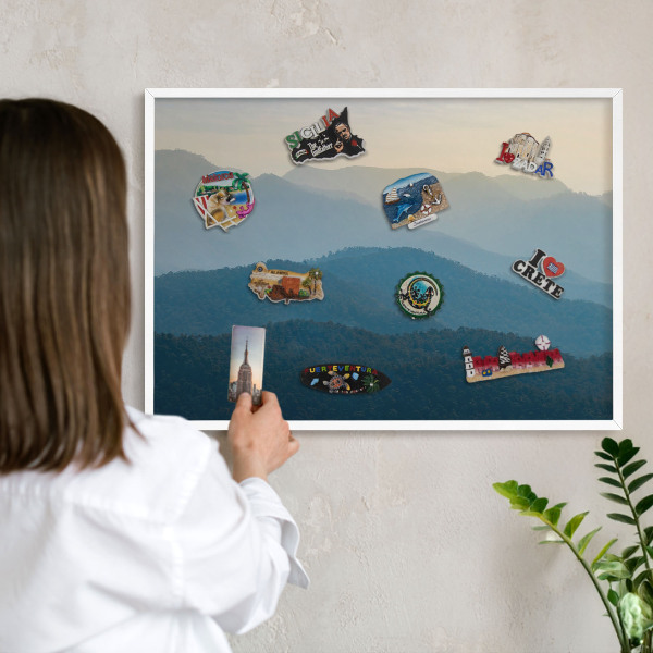 Tableau mural pour aimants dans un cadre noir Vues sur la montagne
