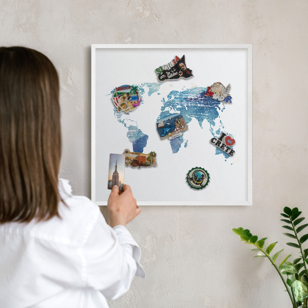Tableau mural pour aimants dans un cadre noir Carte à l'aquarelle