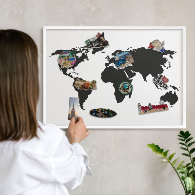 Tableau mural pour aimants dans un cadre noir Carte du monde