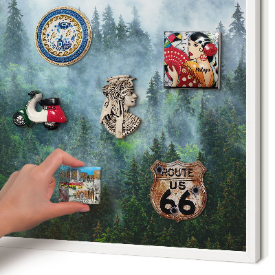 Tableau mural pour aimants dans un cadre noir Forêt mystérieuse