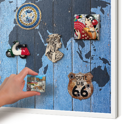 Tableau mural pour aimants dans un cadre noir Carte du monde