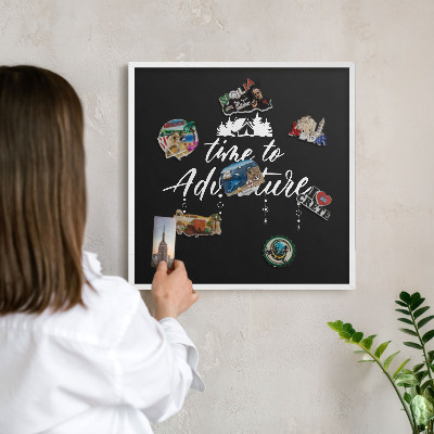 Panneau magnétique décoratif cadre noir L'aventure vous attend