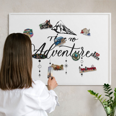 Tableau mural pour aimants dans un cadre noir Aventure en montagne