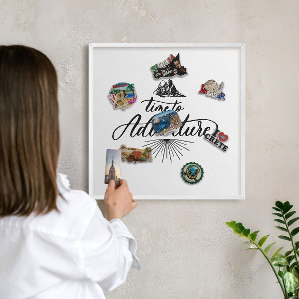 Tableau mural pour aimants dans un cadre noir Le voyage de découverte