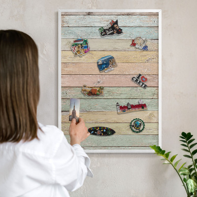 Tableau mural pour aimants dans un cadre noir Planches rustiques