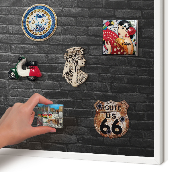 Tableau mural pour aimants dans un cadre noir Mur de briques