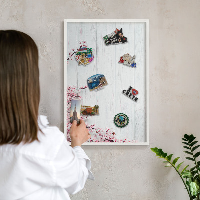 Tableau mural pour aimants dans un cadre noir Élégance épanouie