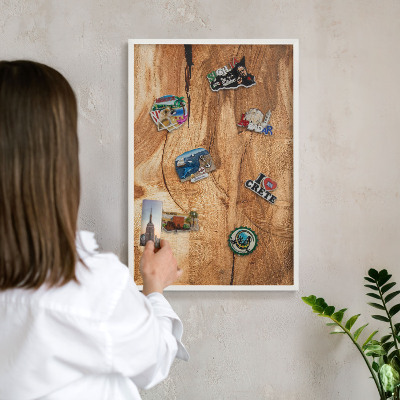 Tableau mural pour aimants dans un cadre noir Bois naturel