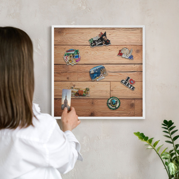Tableau mural pour aimants dans un cadre noir Planches de bois