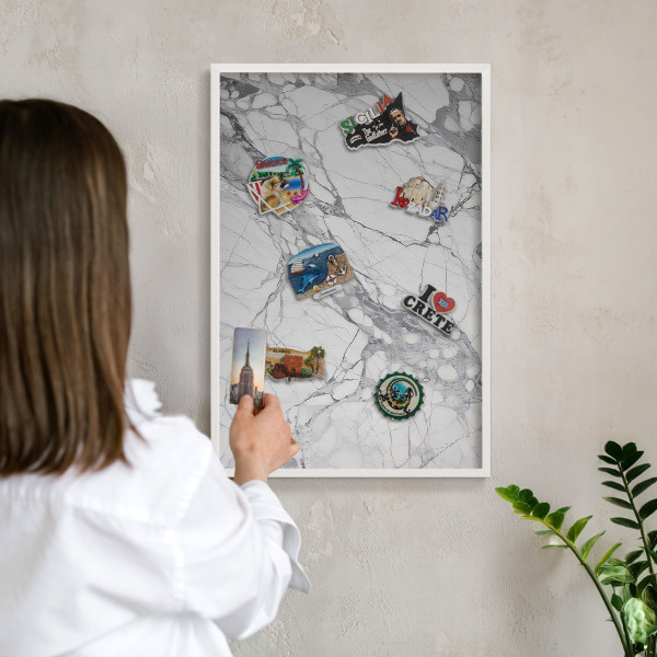 Tableau mural pour aimants dans un cadre noir Élégance du marbre