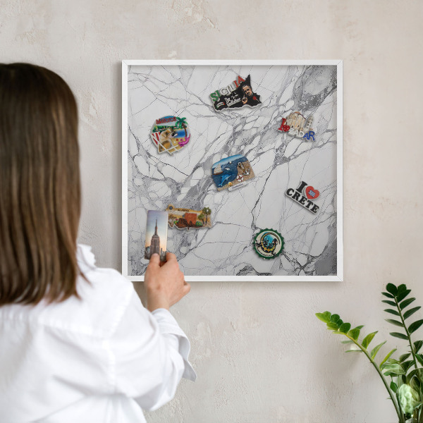 Tableau mural pour aimants dans un cadre noir Élégance du marbre