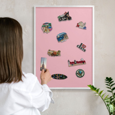 Tableau mural pour aimants dans un cadre noir Rose clair