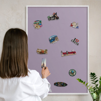 Tableau mural pour aimants dans un cadre noir Lilas violet