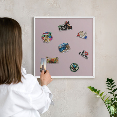 Panneau magnétique décoratif cadre noir Lilas pastel