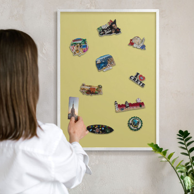 Tableau mural pour aimants dans un cadre noir Moutarde claire