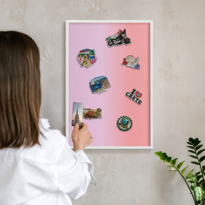 Tableau mural pour aimants dans un cadre noir Gradient délicat