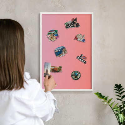 Tableau mural pour aimants dans un cadre noir Rose orange